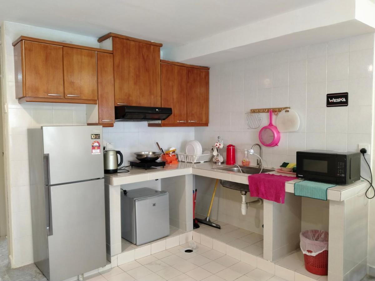 Apartment Polo Park Near Mid Valley Southkey *